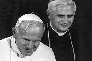 sa kasnijim nasljednikom J. Ratzingerom